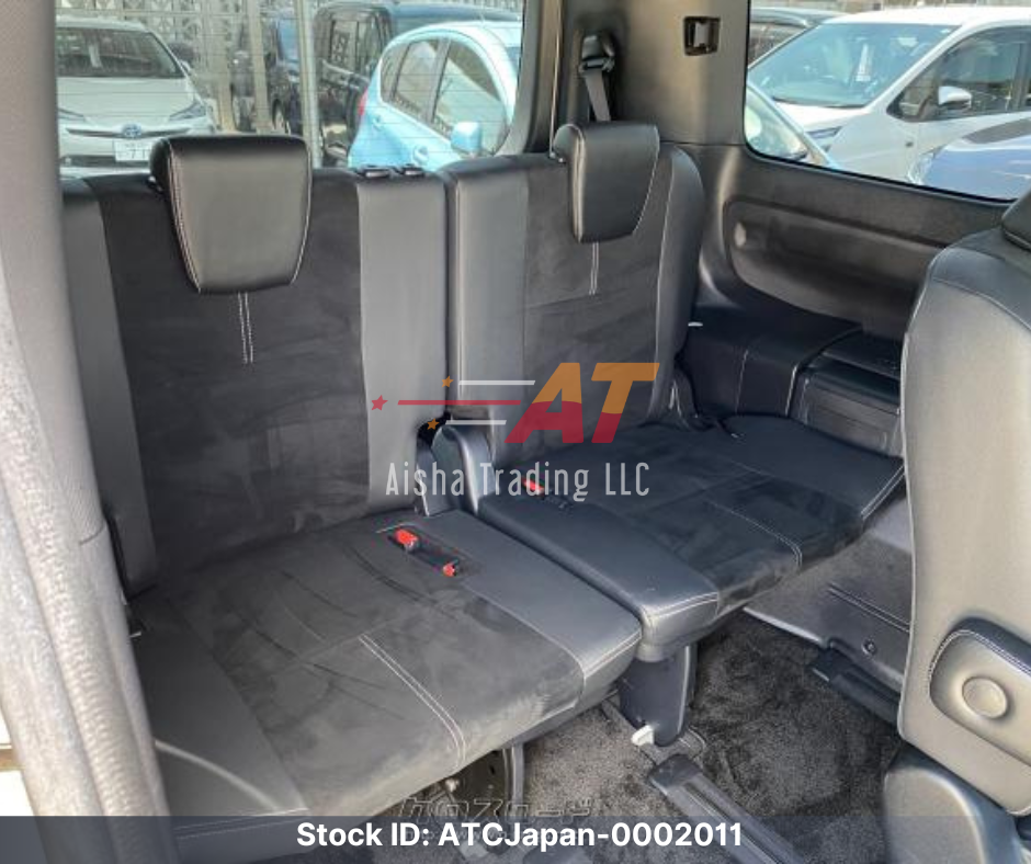 2017 Toyota Voxy
